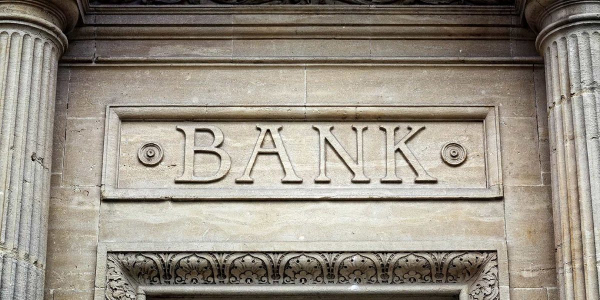 Banking & Finance