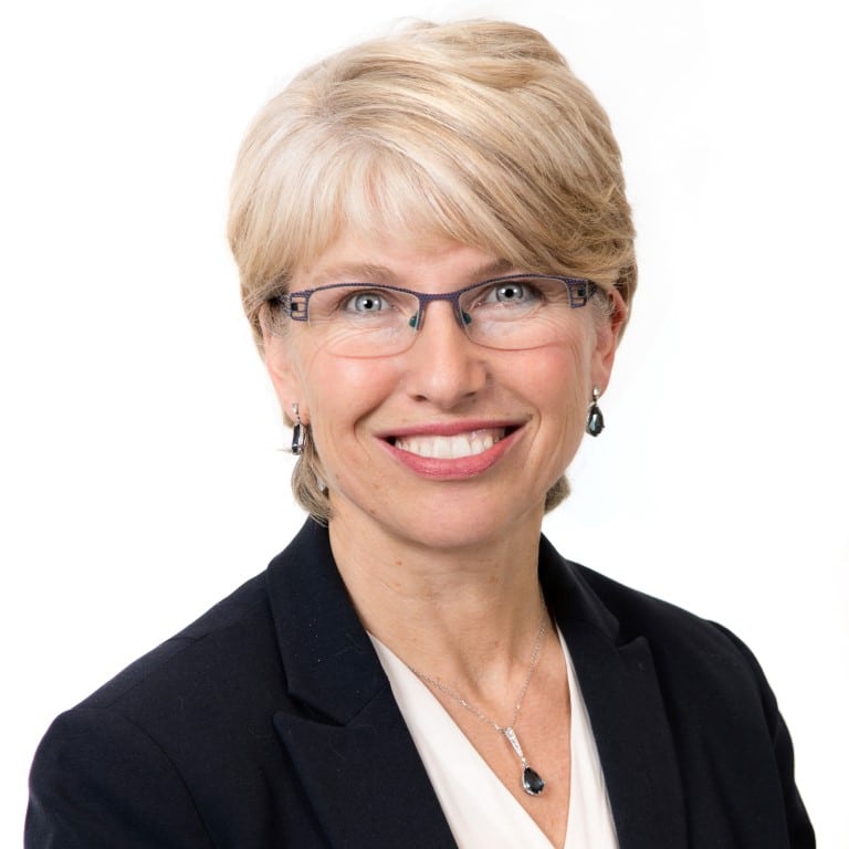Rhonda Elder « Warren Sinclair LLP Lawyers in Red Deer, Alberta Red